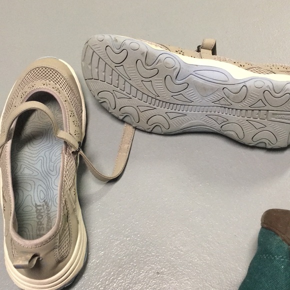 Memory foam sport shoes - Picture 3 of 3